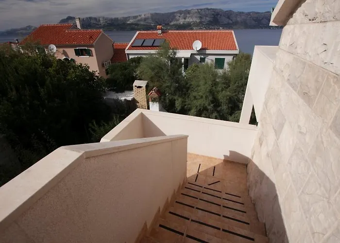 Pirka Povlja (Brac)